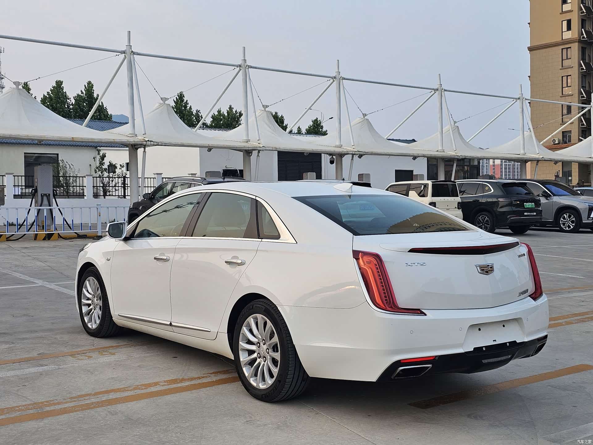 Cadillac XTS, 2020 все фото