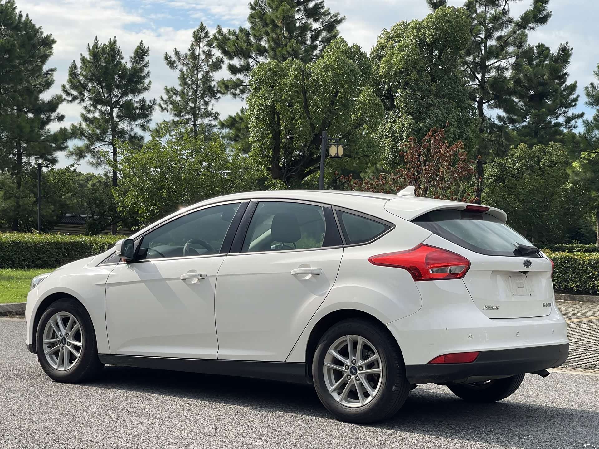 Ford Focus, 2018 7