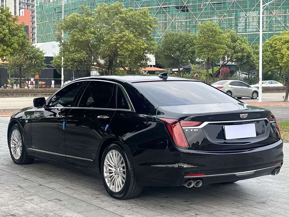 Cadillac CT6