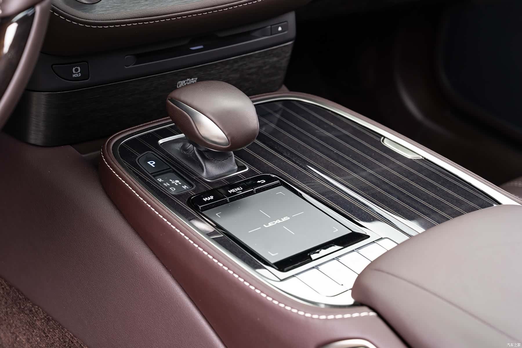 Lexus LS, 2019 15