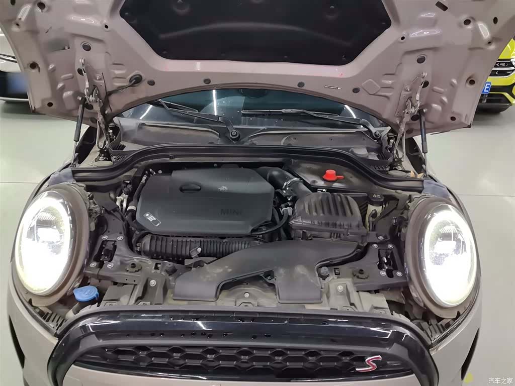 Mini Cooper, 2023 11