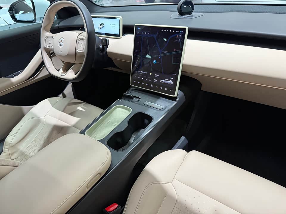 NIO ET5T