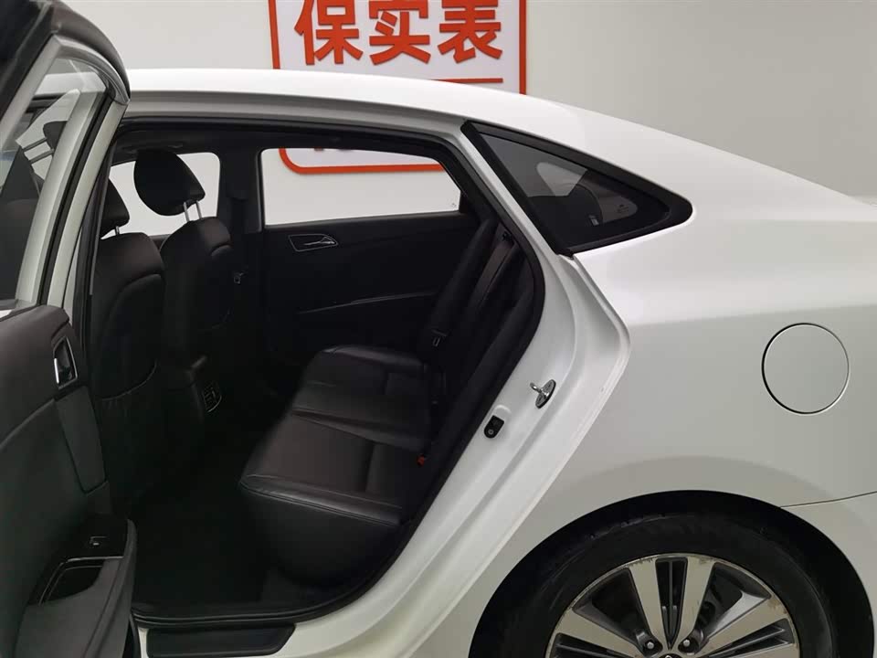 Hyundai Name picture