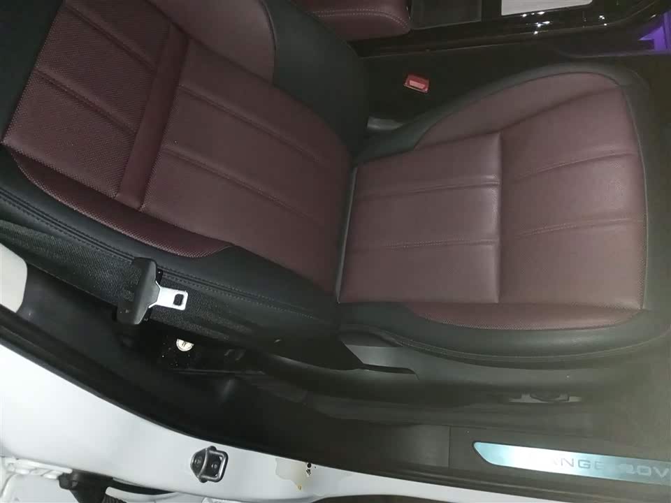 Land Rover Range Rover Aurora