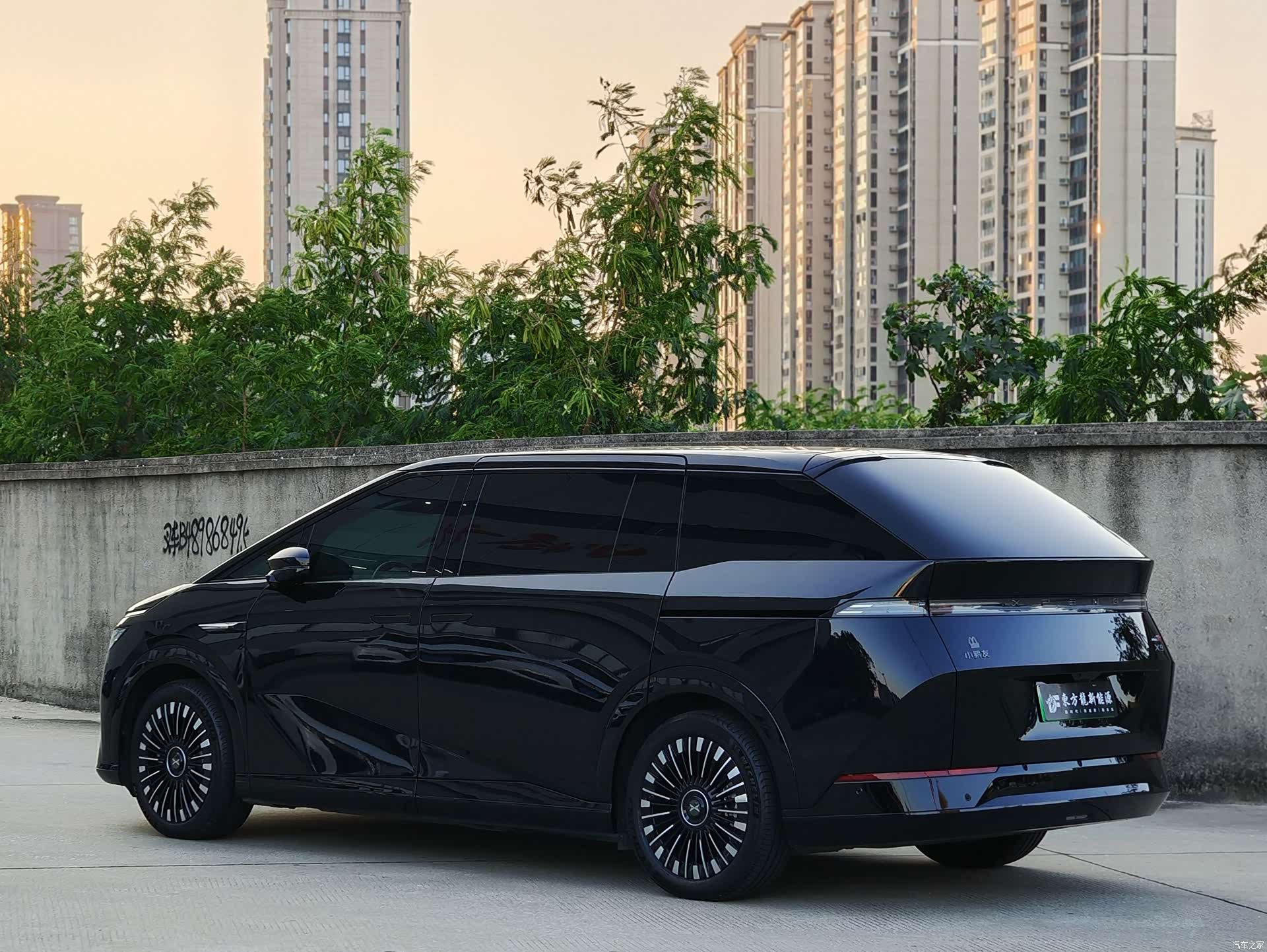 Xpeng X9, 2025 7