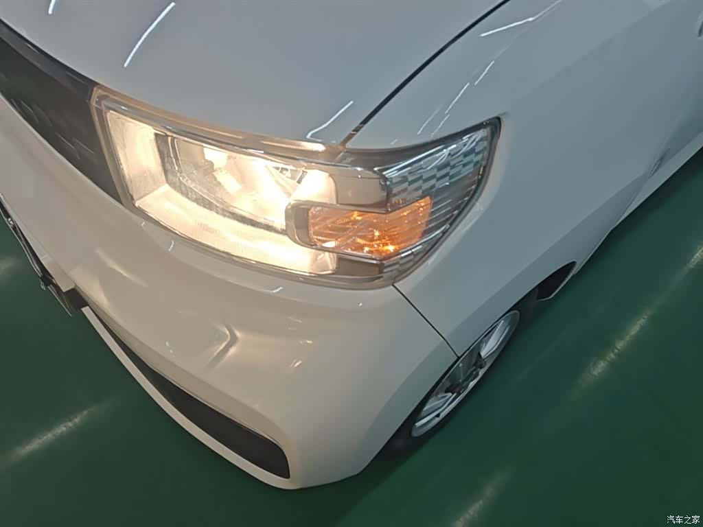 Wuling MINIEV, 2021 24
