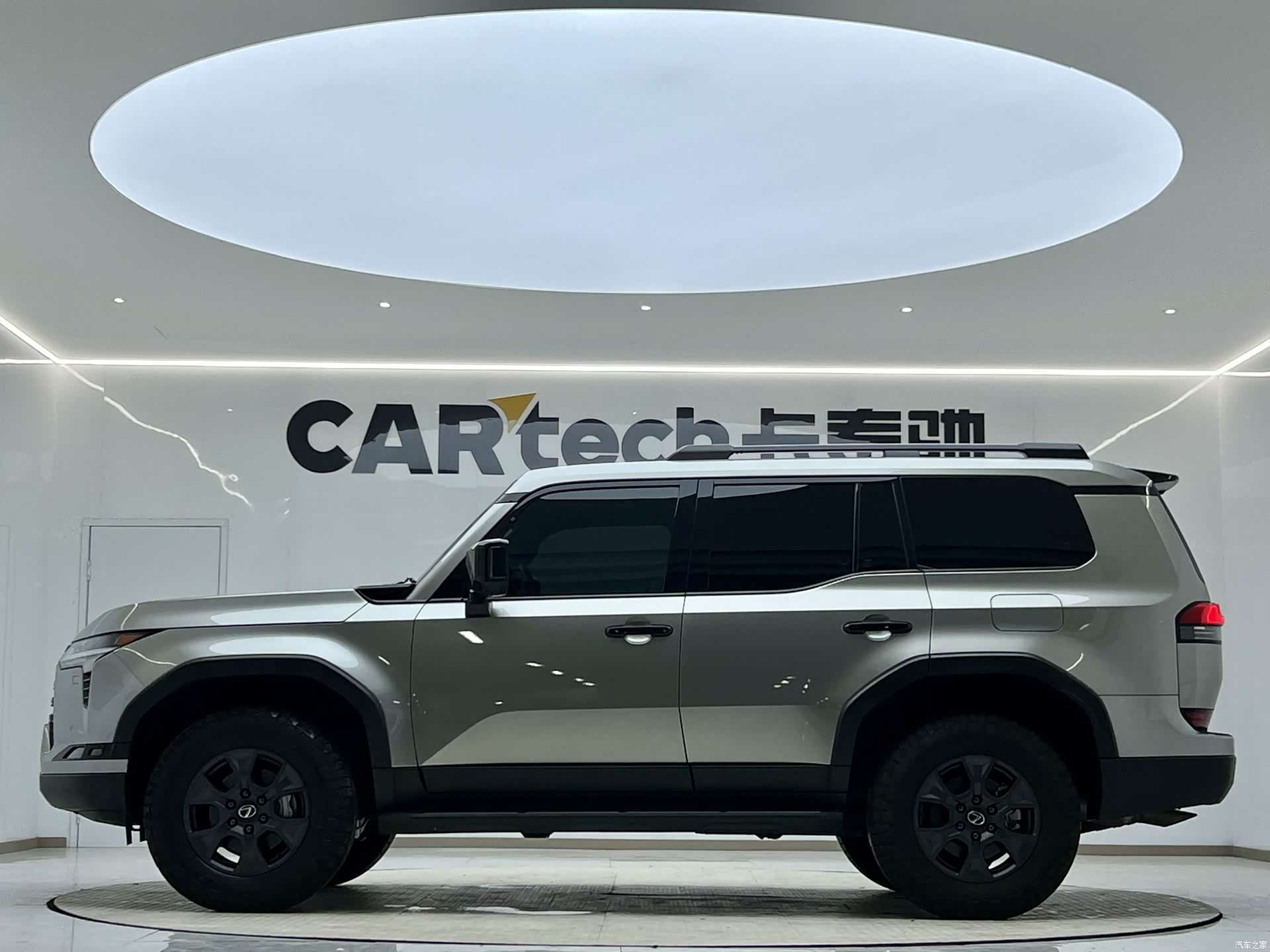 Lexus GX, 2025 2