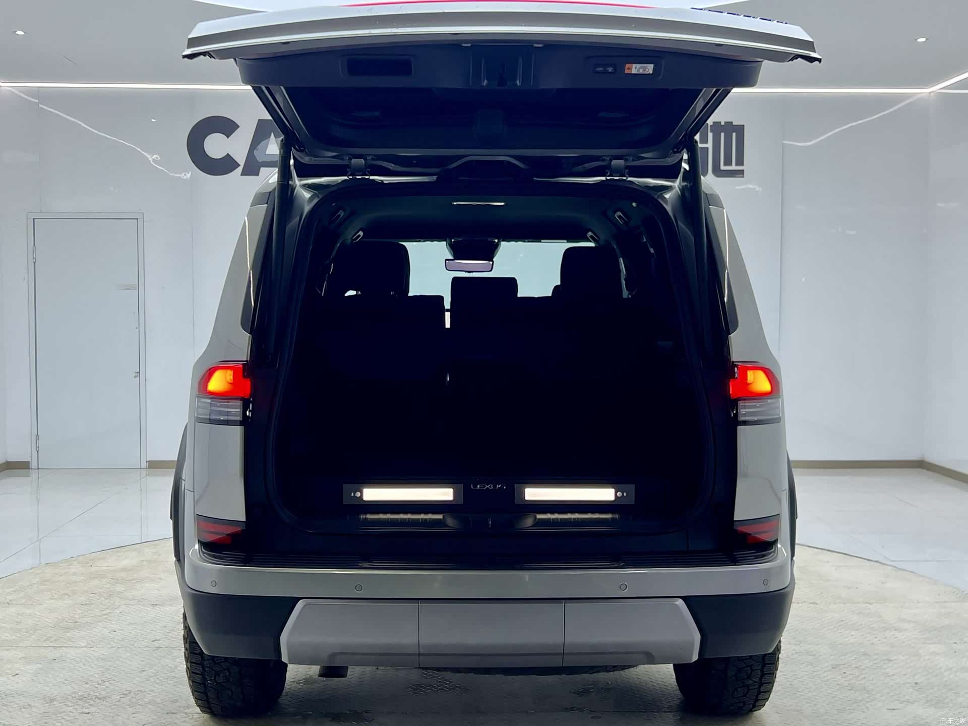 Lexus GX, 2025 9