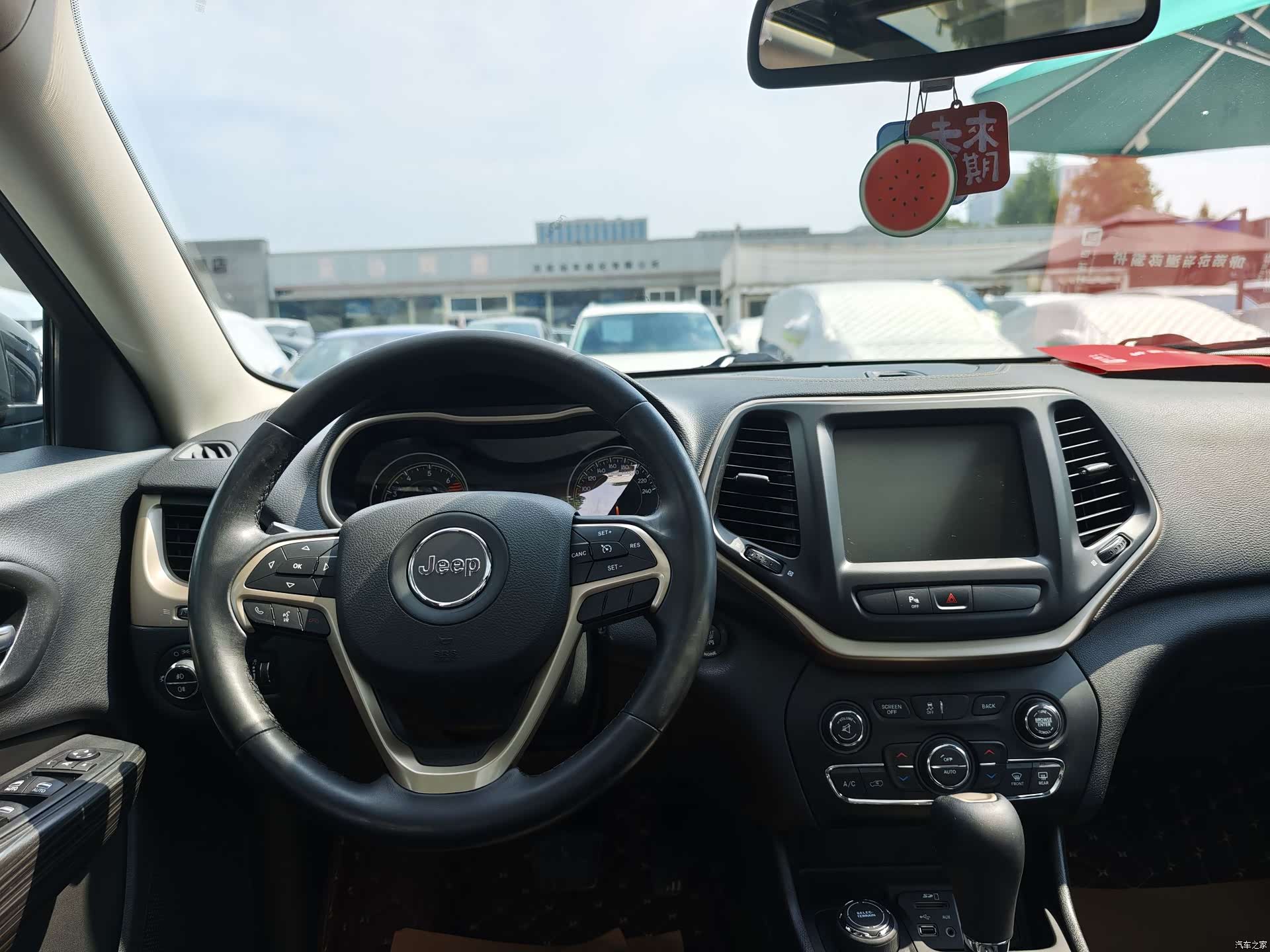 Jeep Cherokee, 2016 4