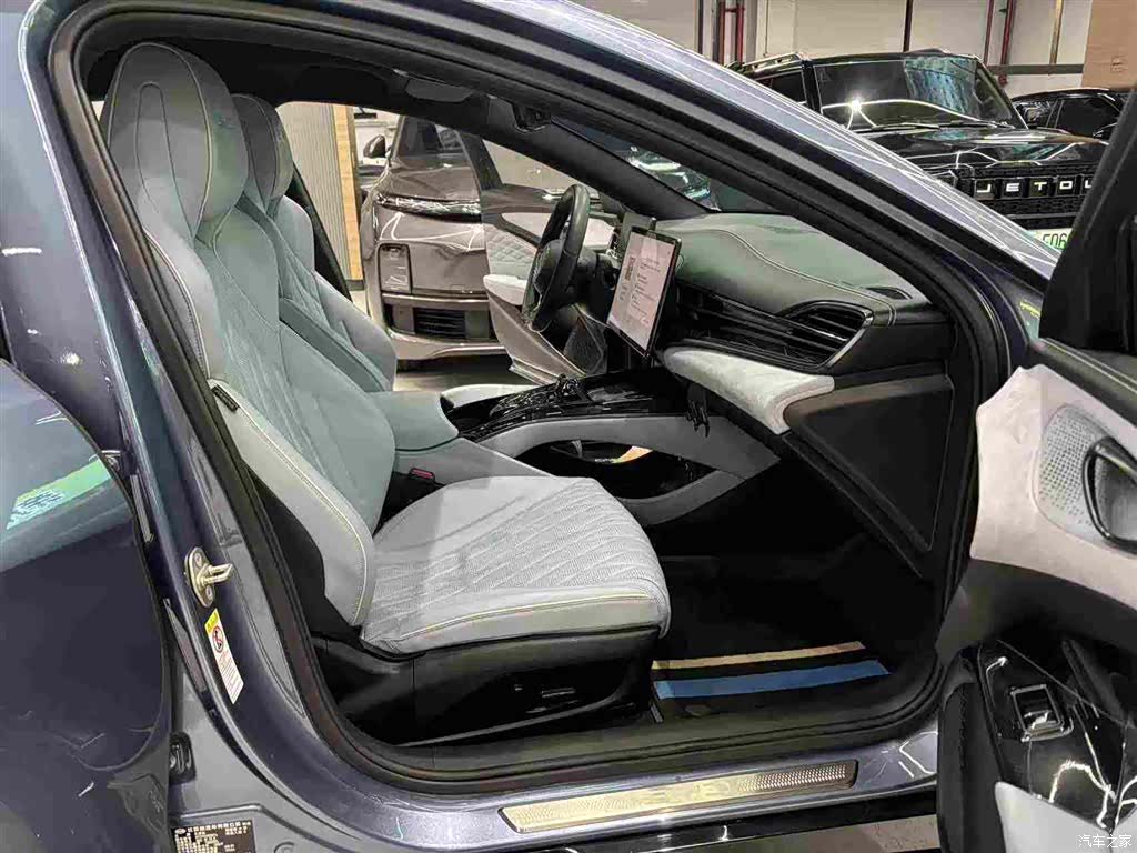 BYD Seal, 2023 17