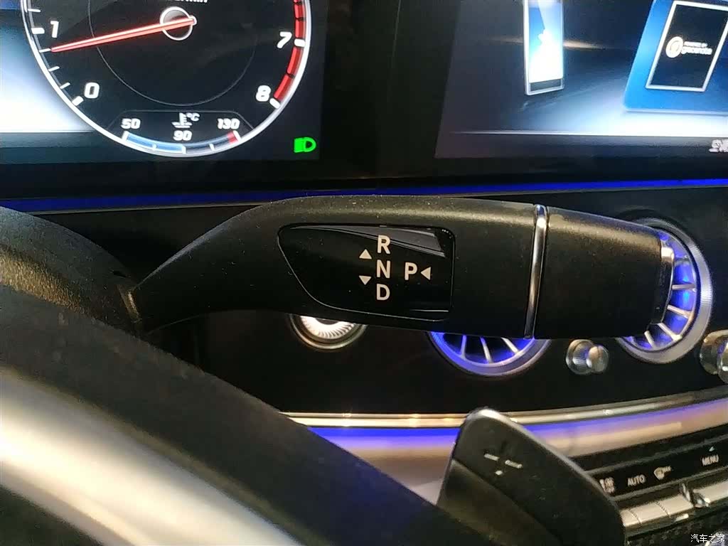 Mercedes-Benz E-Class, 2017 10