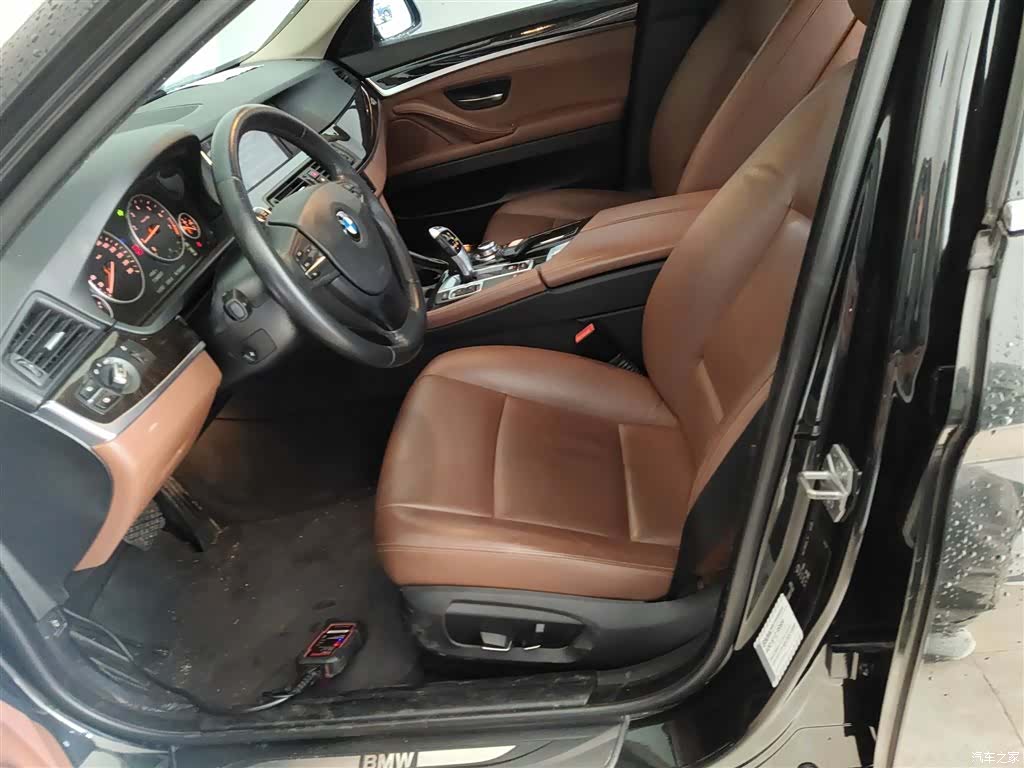 BMW 5 Series, 2016 11