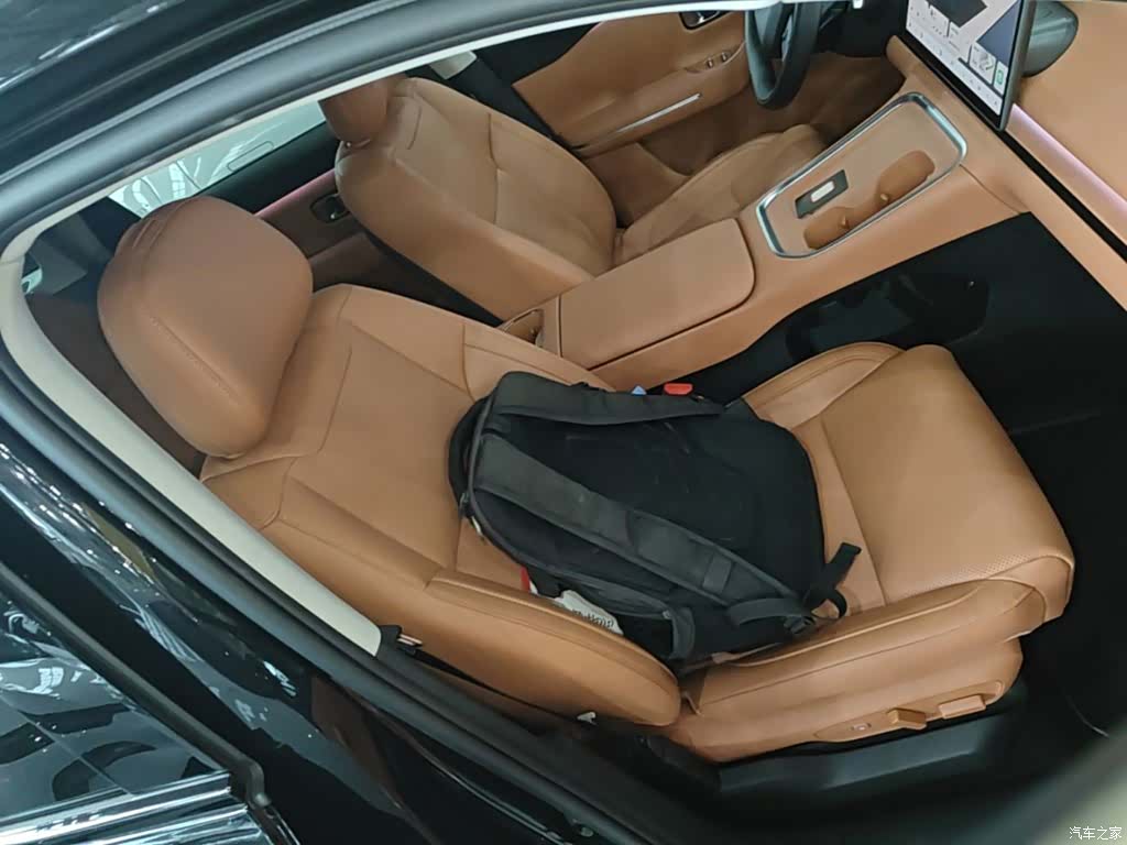 Leapmotor C16, 2025 25