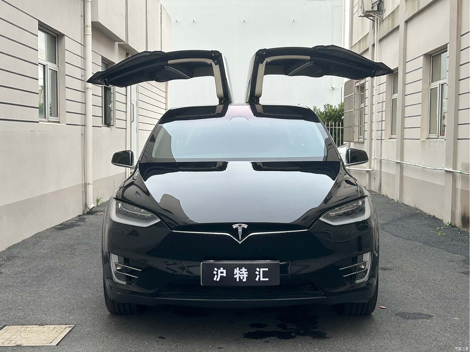 Tesla Model X, 2019 7