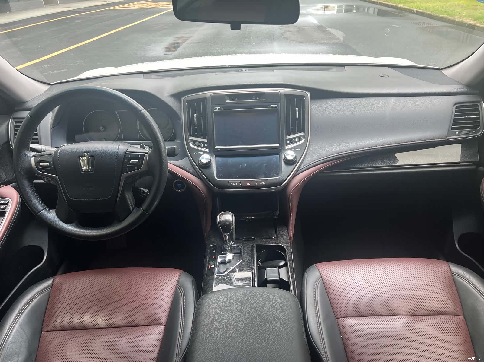 Toyota Crown, 2019 12