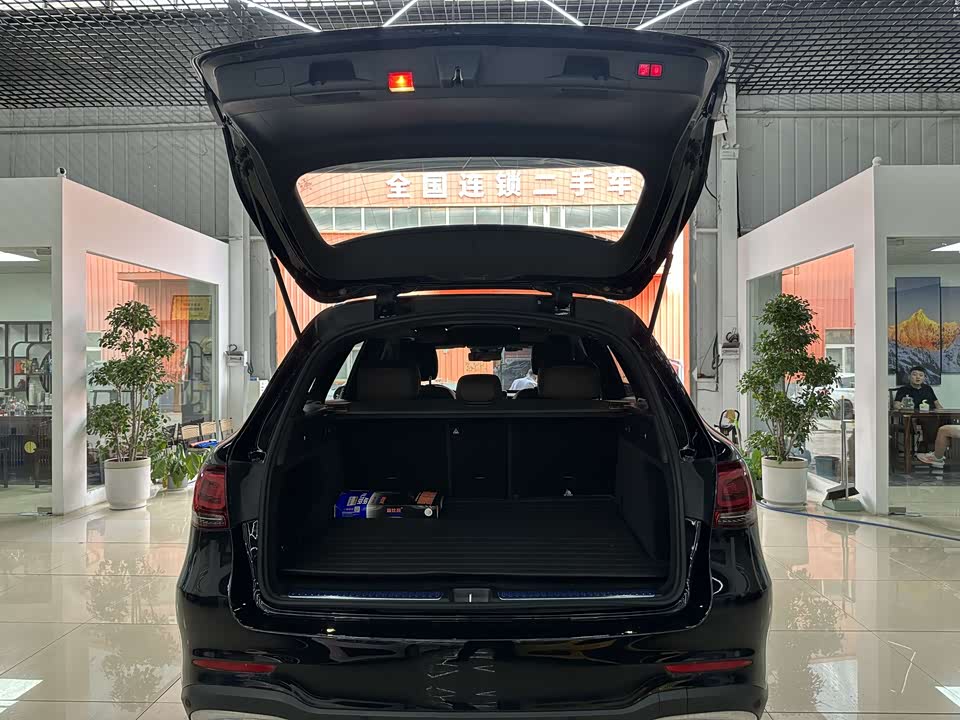 Mercedes-Benz GLC Mercedes-Benz GLC