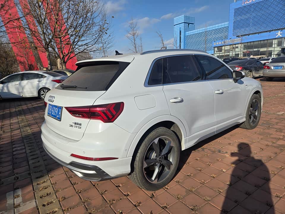 Audi Q3