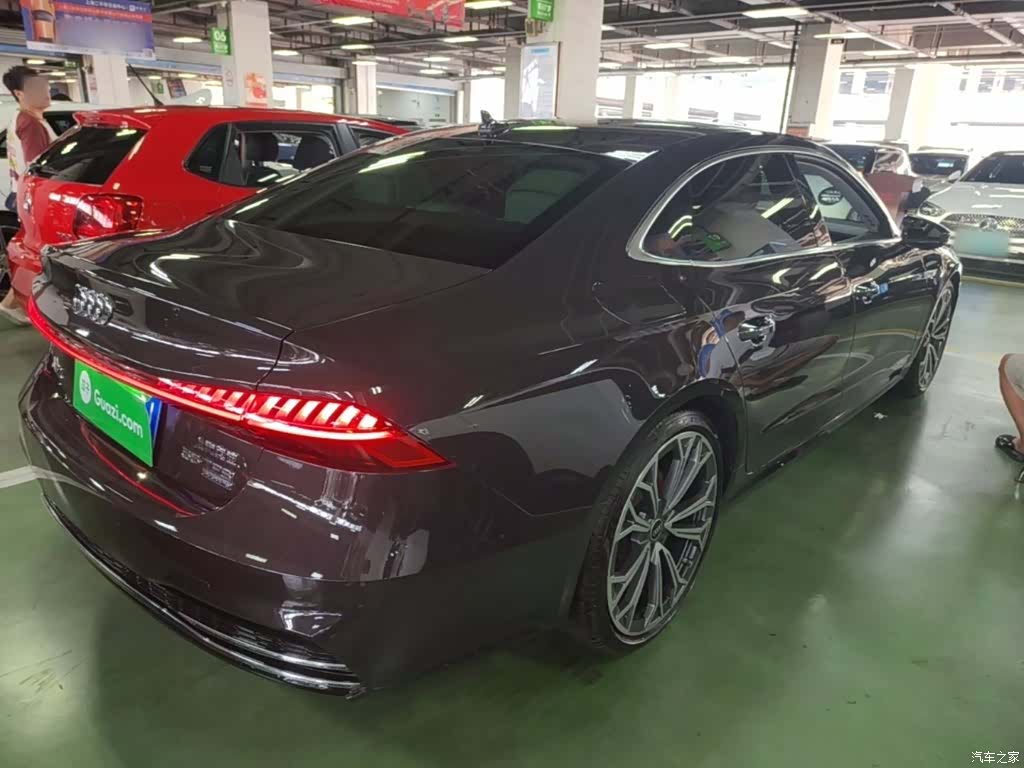 Audi A7L, 2026 7
