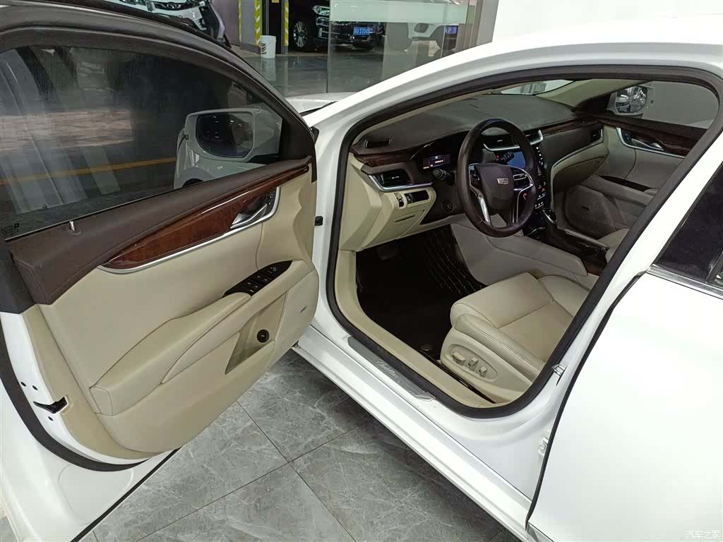 Cadillac XTS, 2016 16