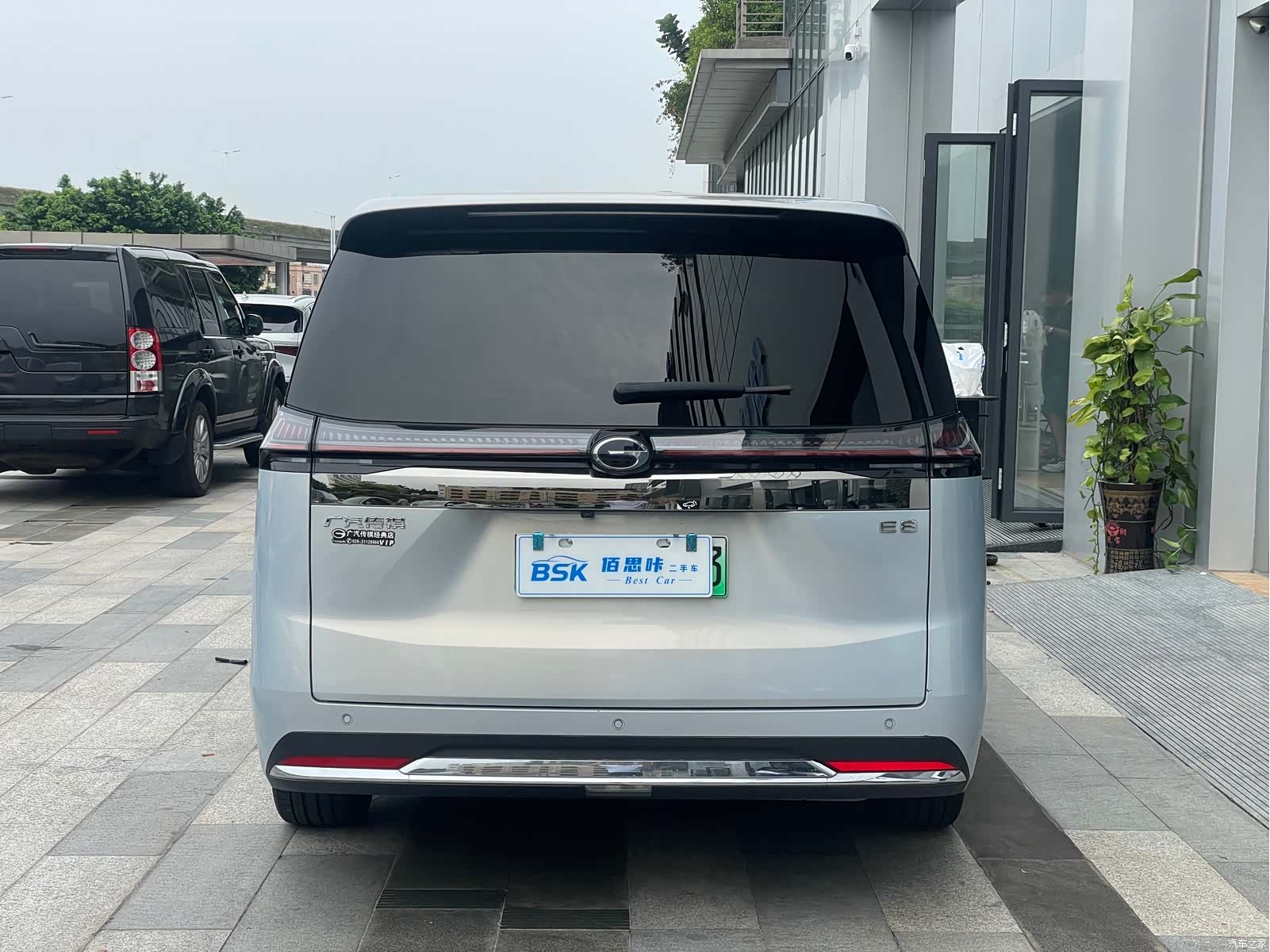 Trumpchi E8, 2024 14