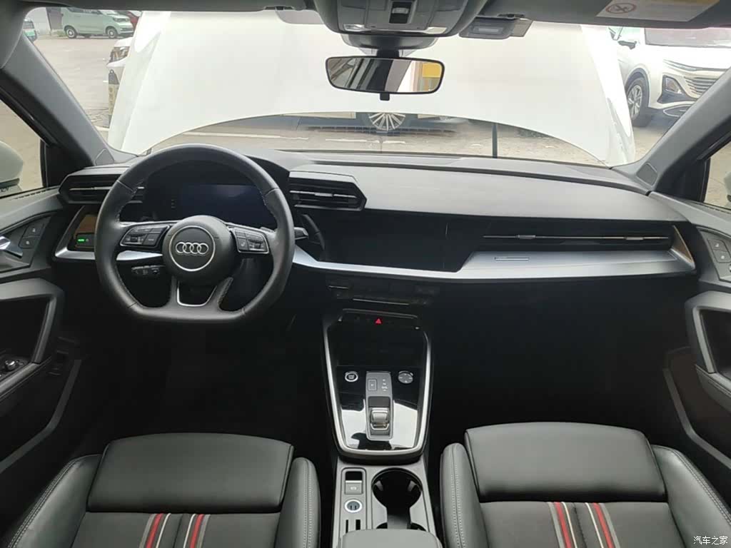 Audi A3, 2023 10
