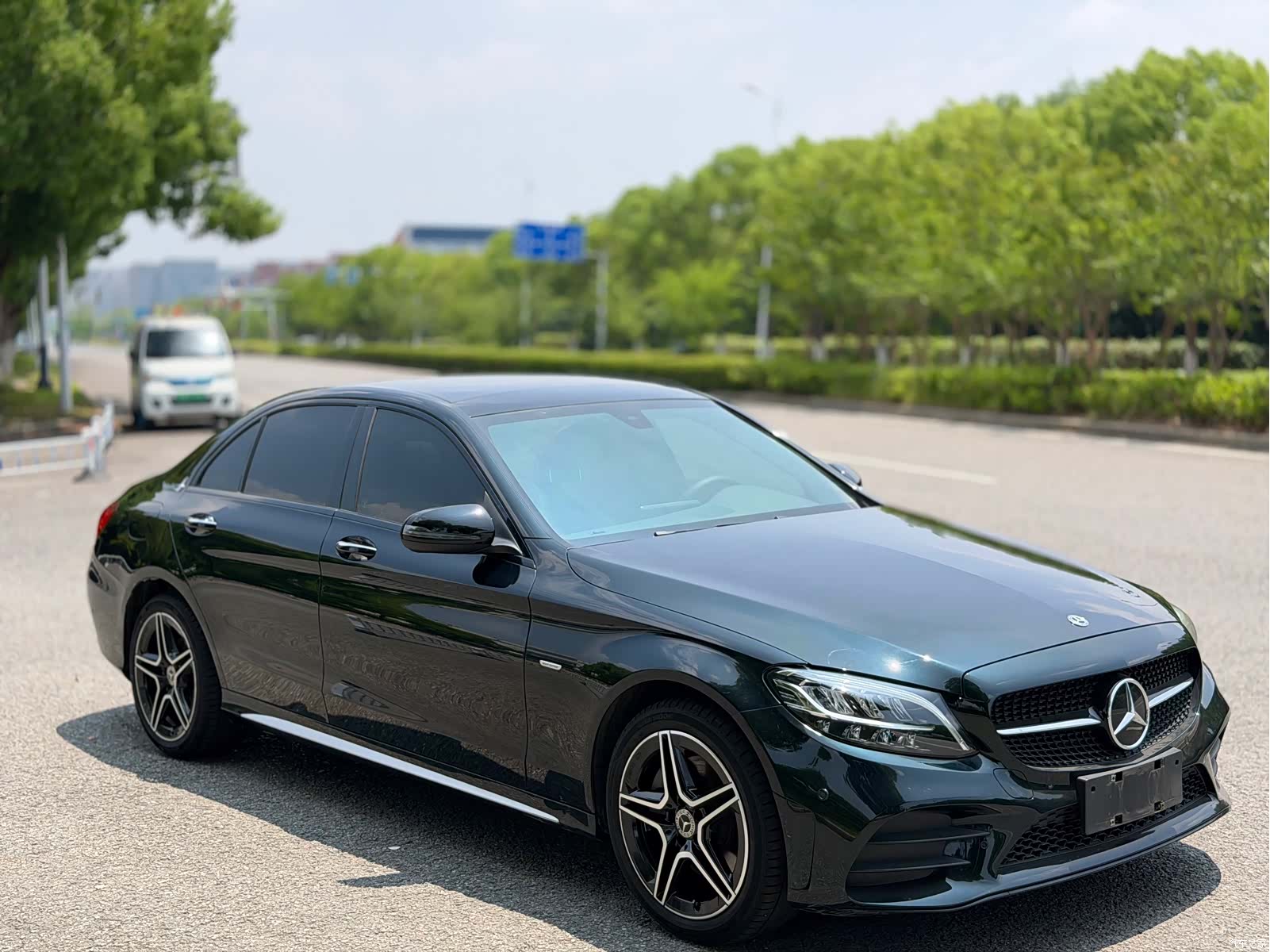 Mercedes-Benz C-Class, 2021 3