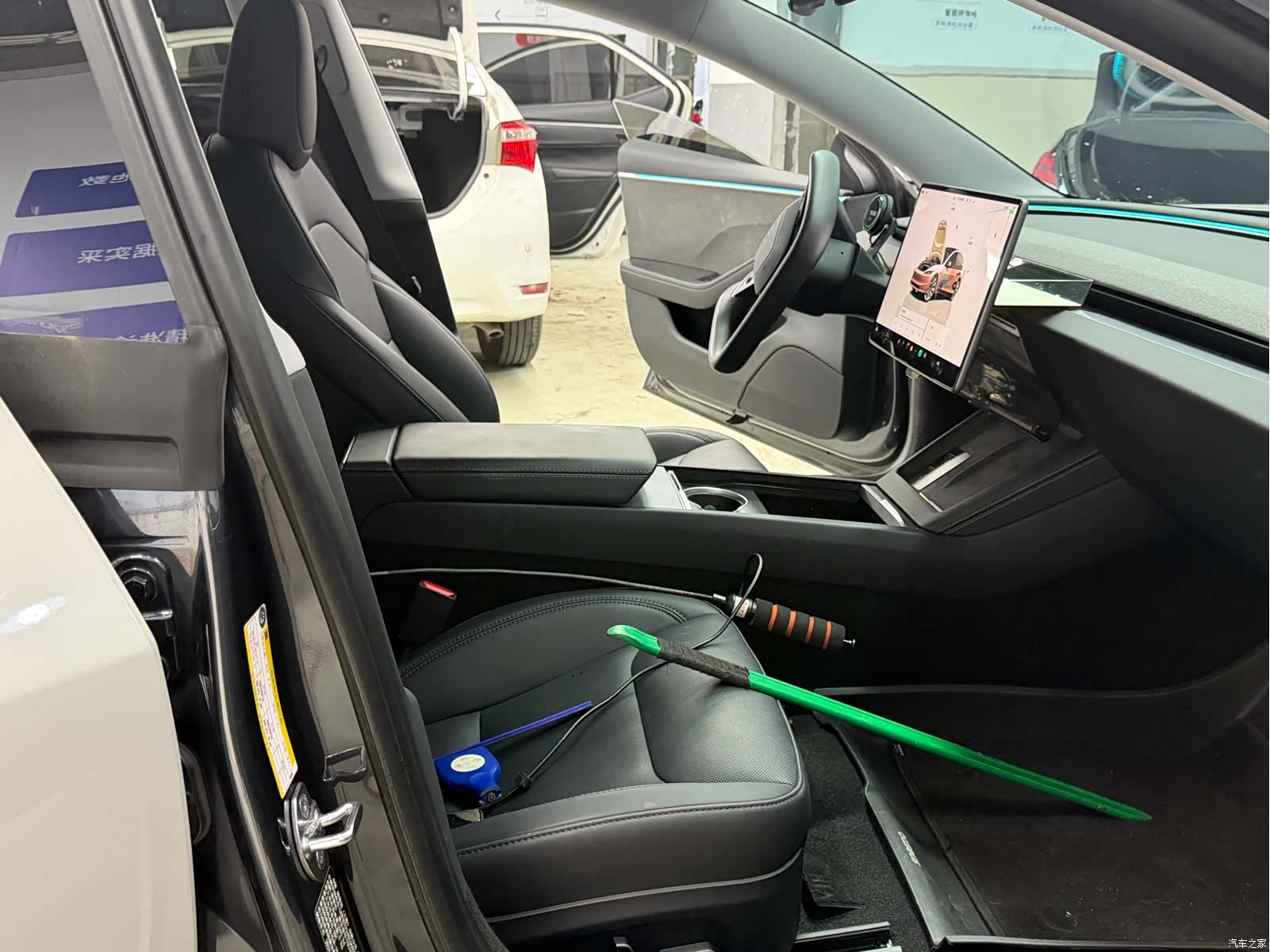 Tesla Model 3, 2024 10
