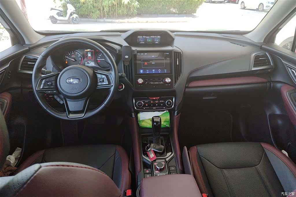 Subaru Forester, 2024 12