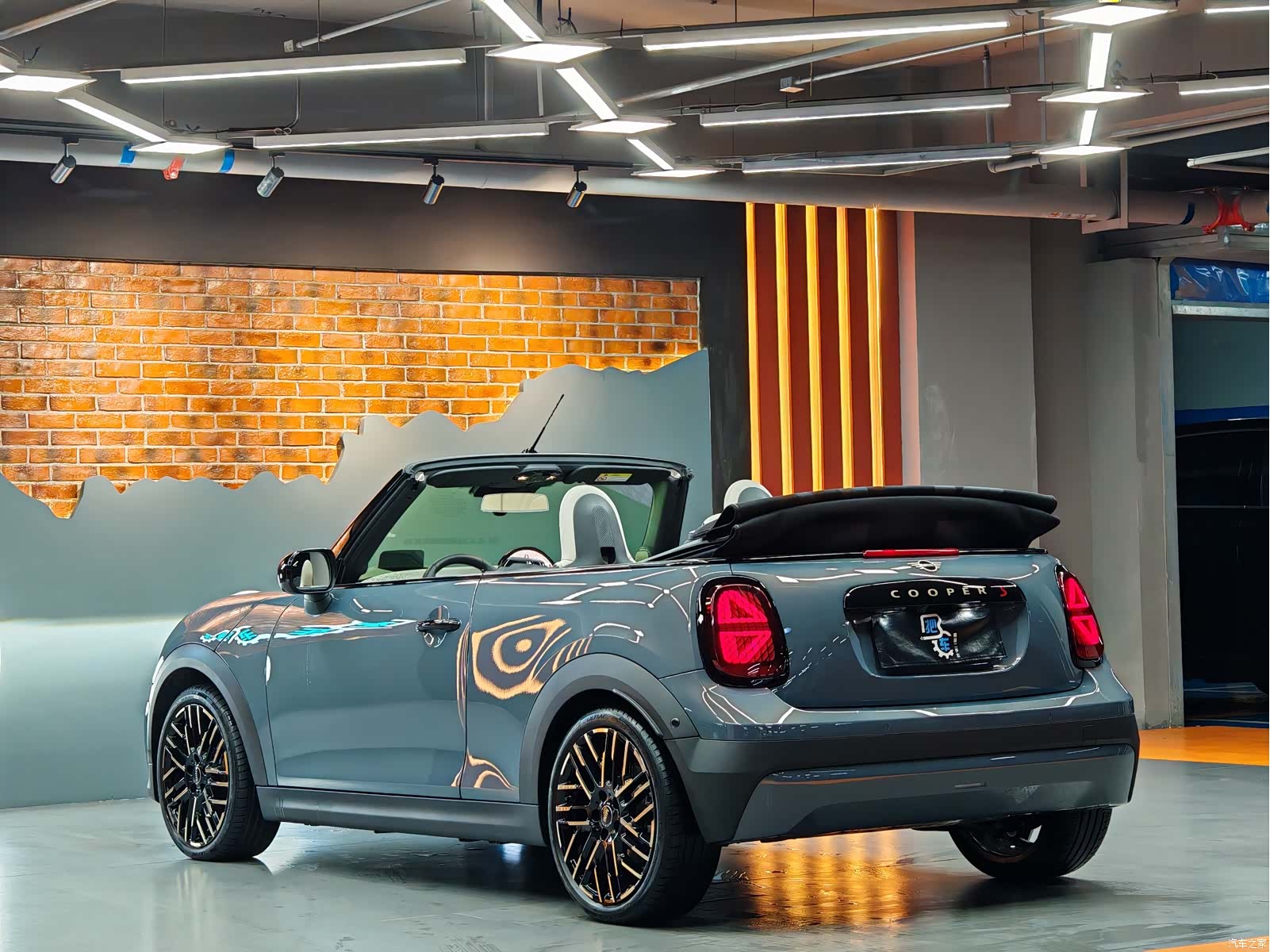 Mini Cooper, 2025 18