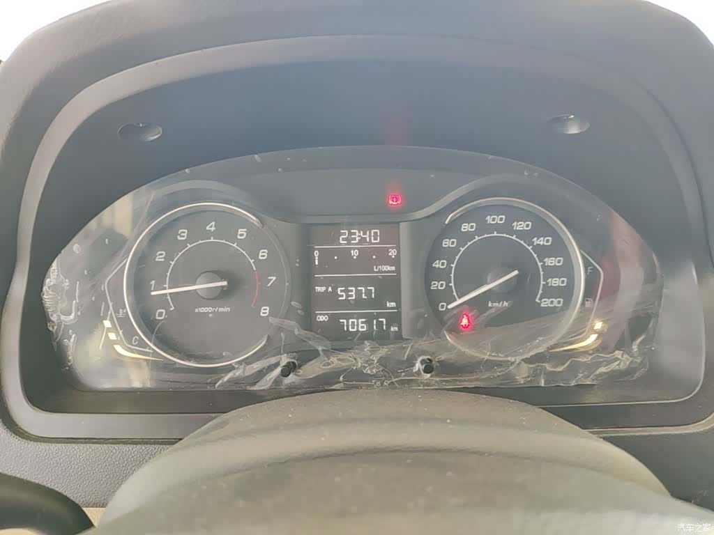 BAIC D20, 2015 12