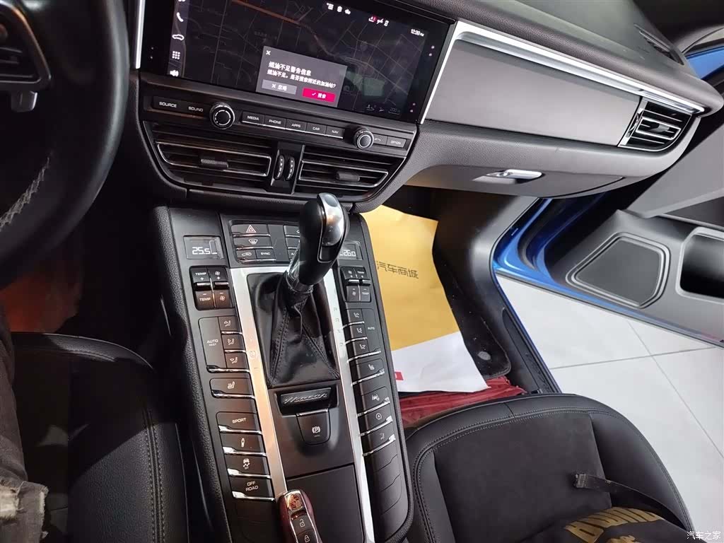 Porsche Macan, 2019 10