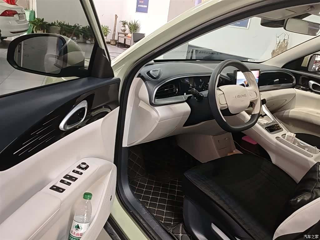 Geely Xingyuan, 2025 16