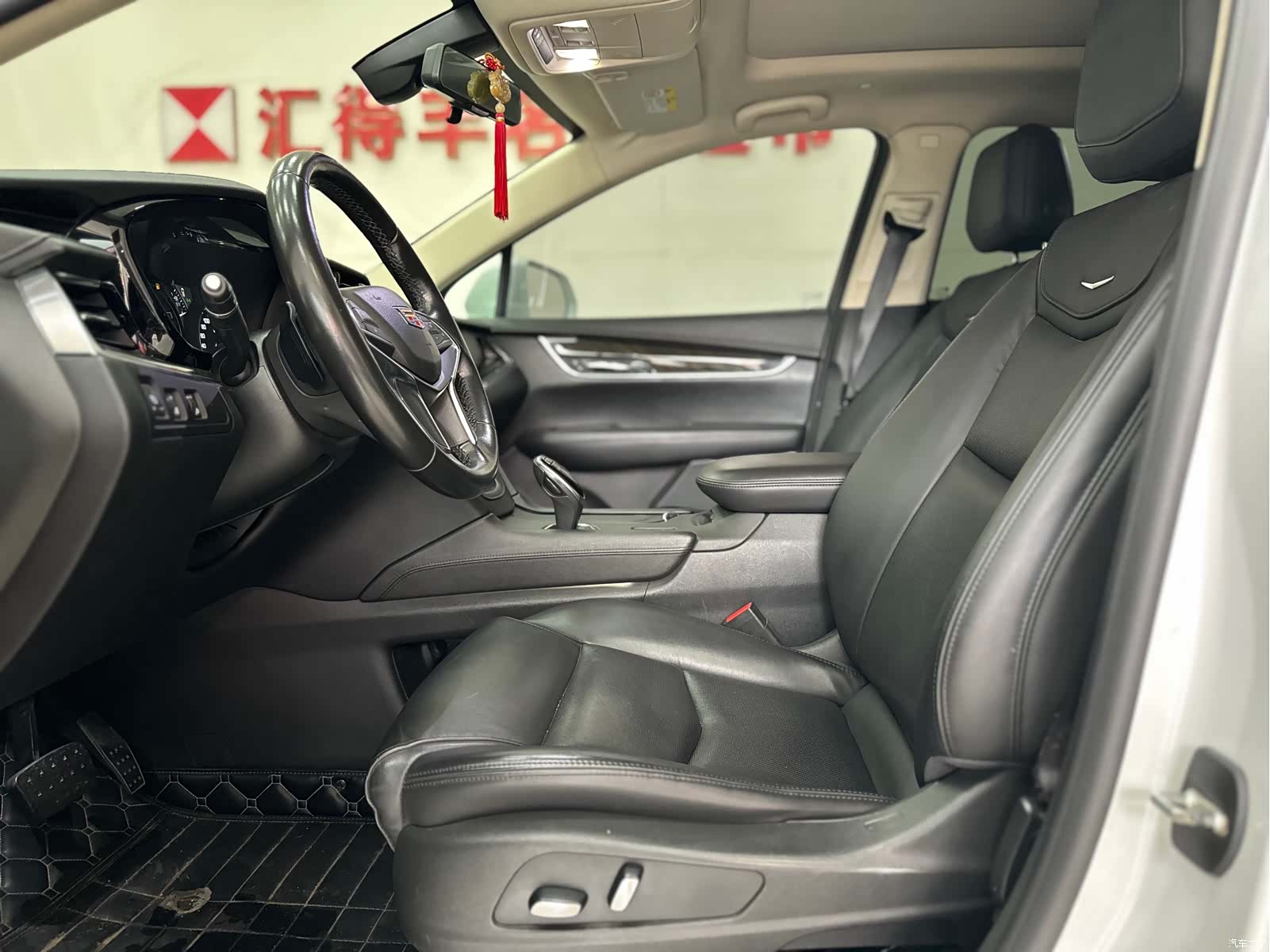 Cadillac XT5, 2019 6