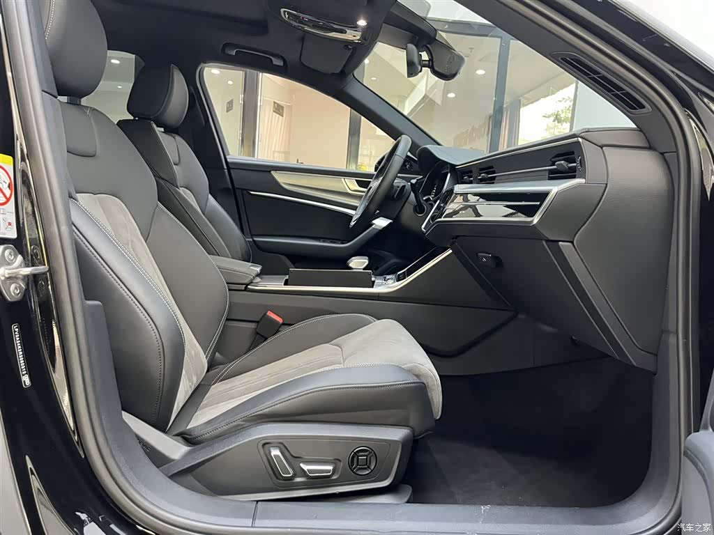 Audi A6L, 2024 15