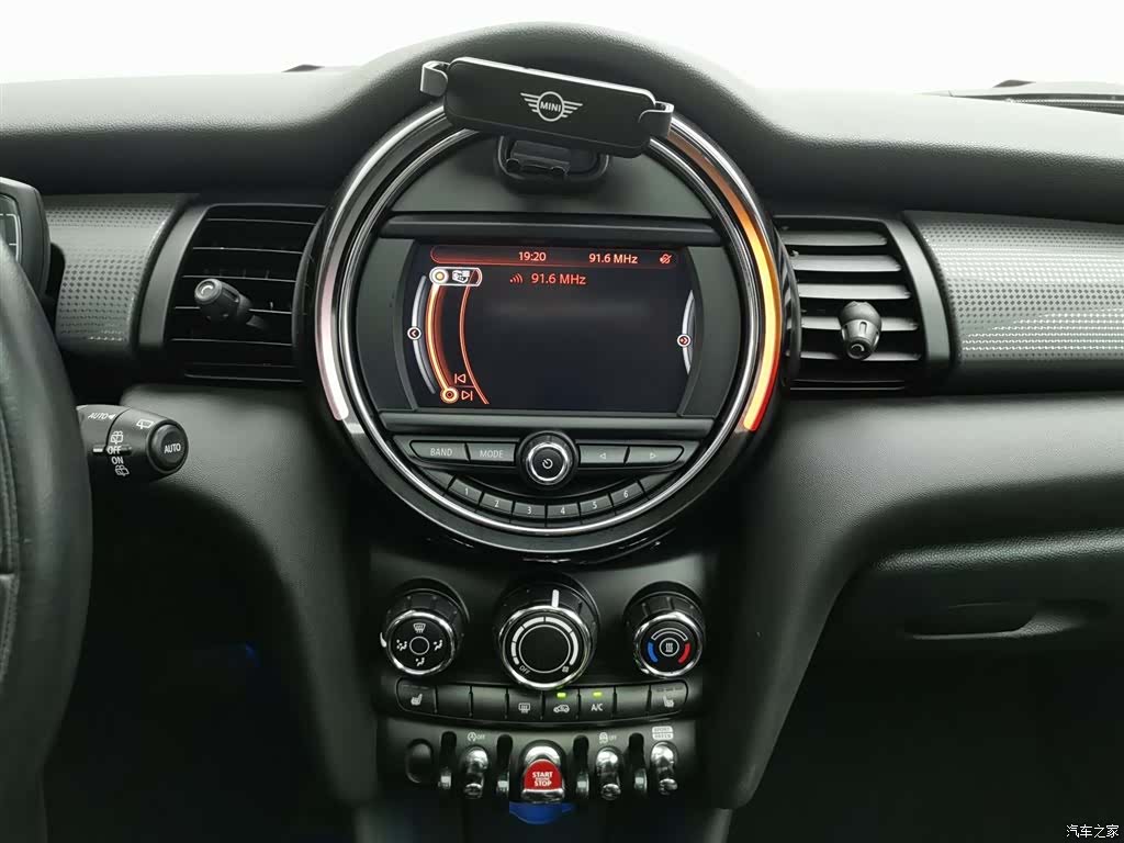 Mini Cooper, 2018 12