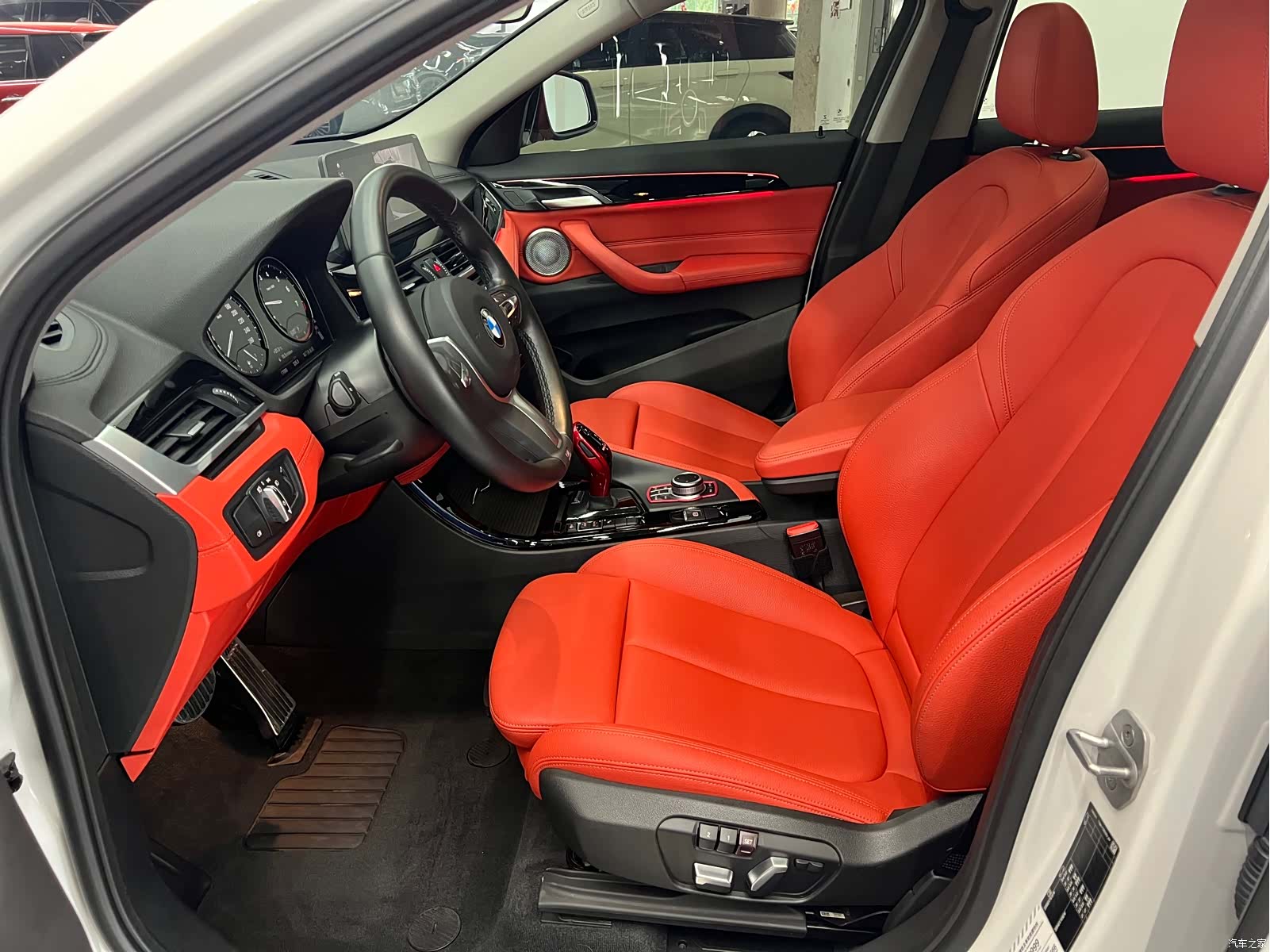 BMW X2, 2021 все фото