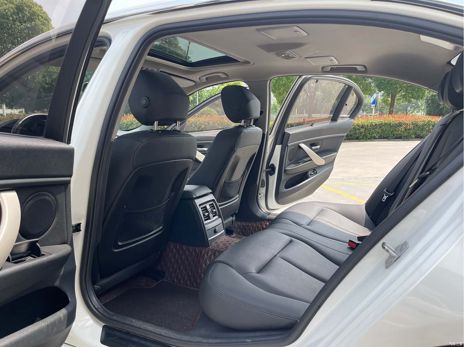 BMW 3 Series, 2015 6
