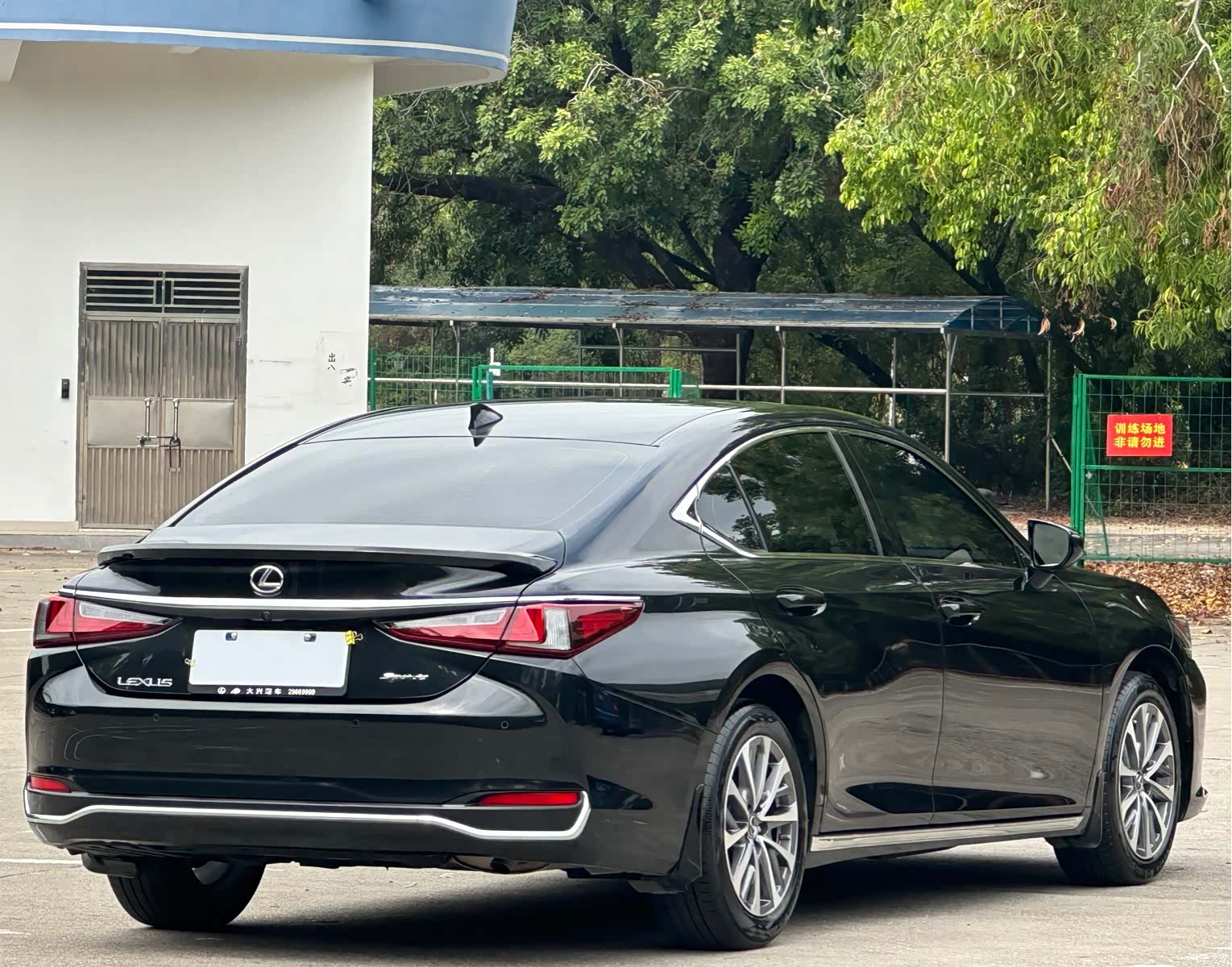 Lexus ES, 2024 13