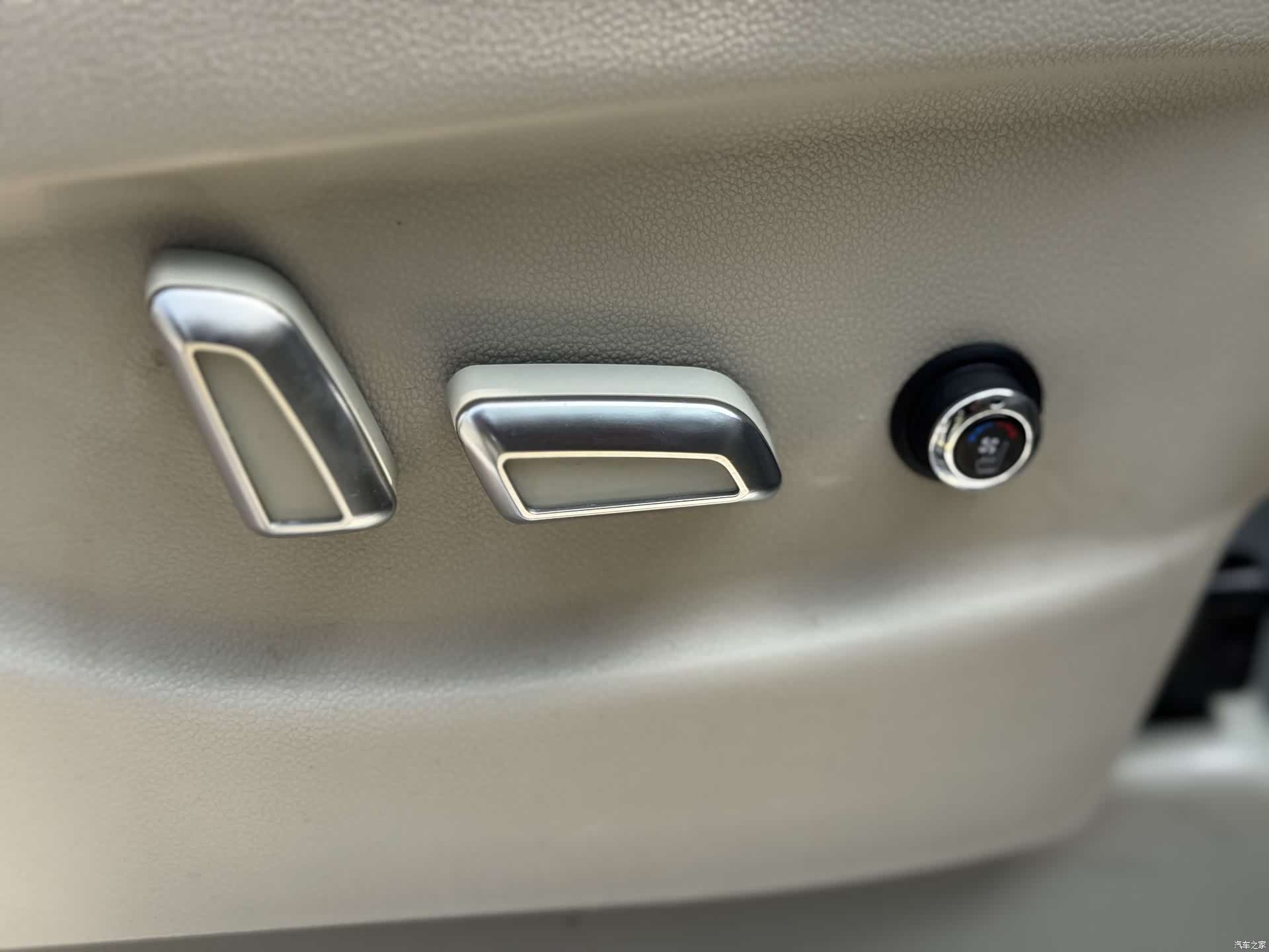Buick GL8, 2020 31
