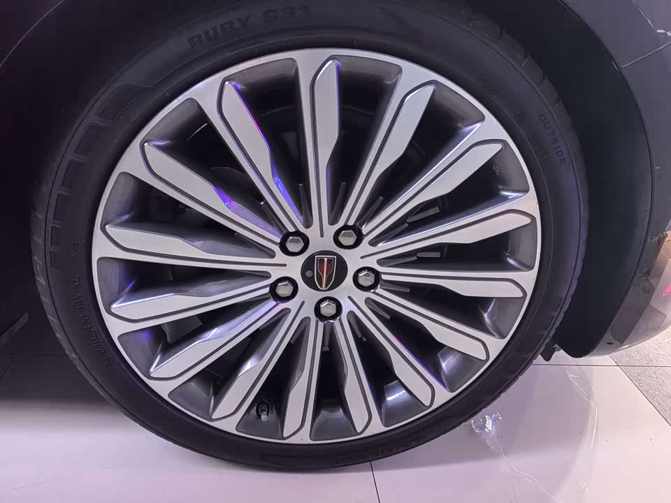 Hongqi H9 Hongqi H9