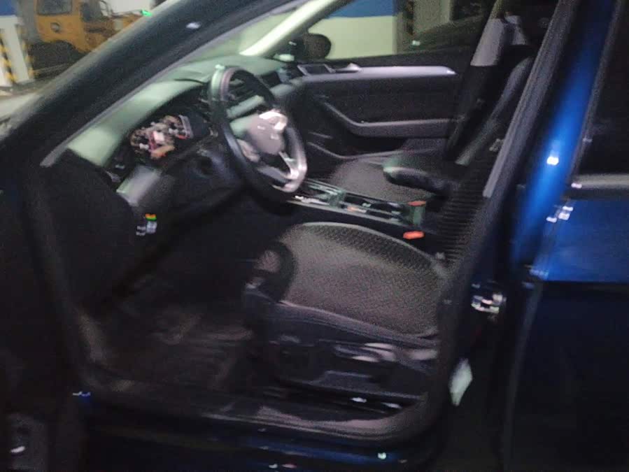Volkswagen Passat 2022, фото 9
