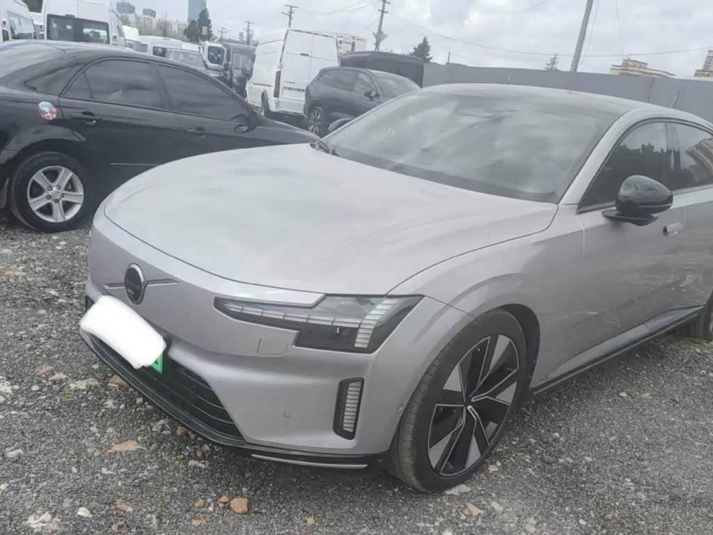 Volvo ES90