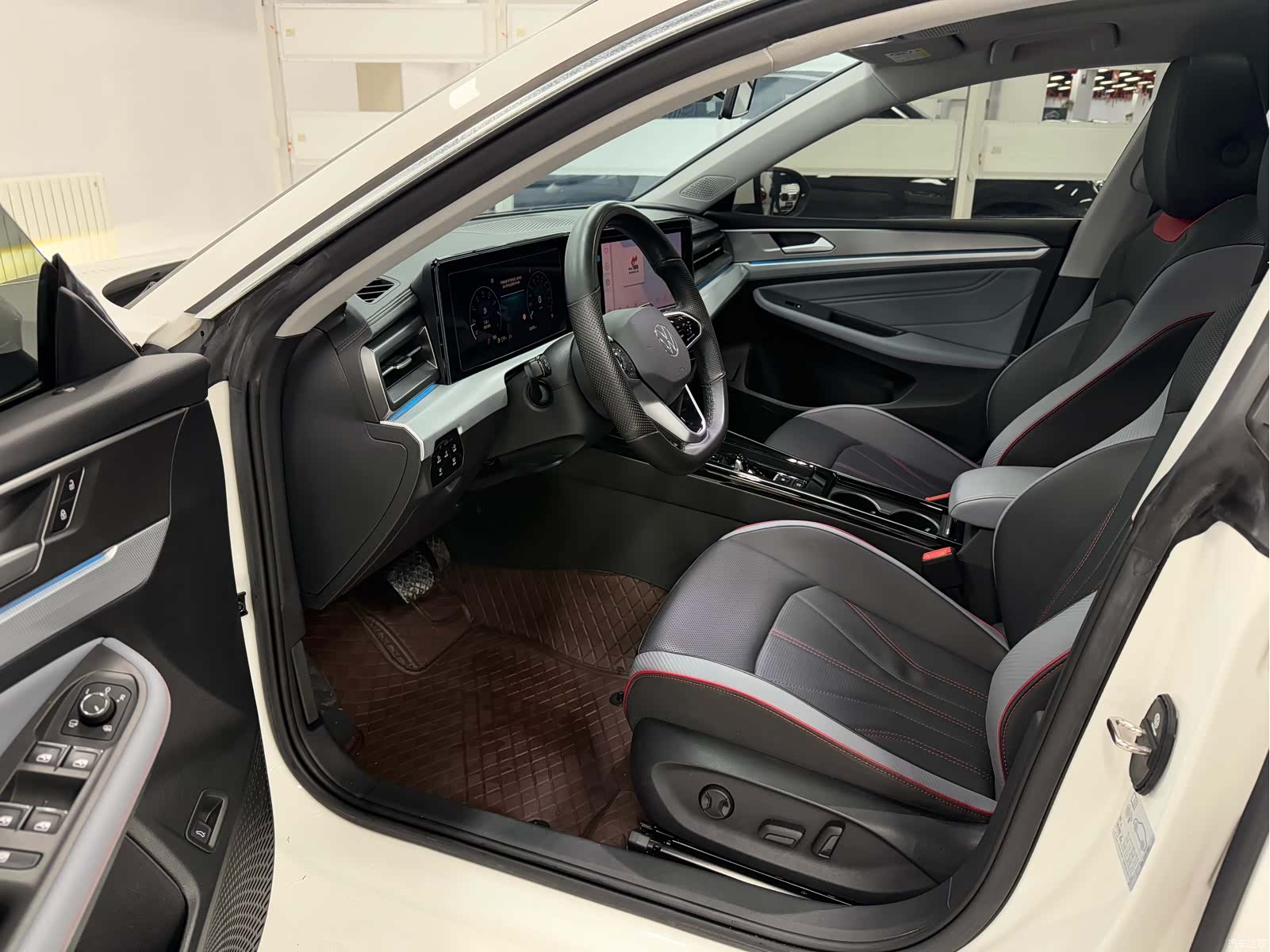 Volkswagen Lamando, 2022 7
