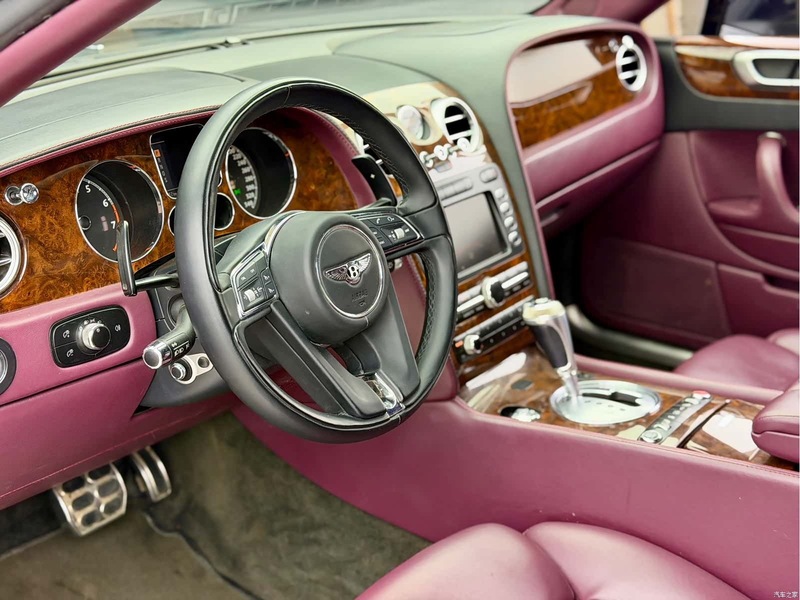 Bentley Flying Spur, 2008 14