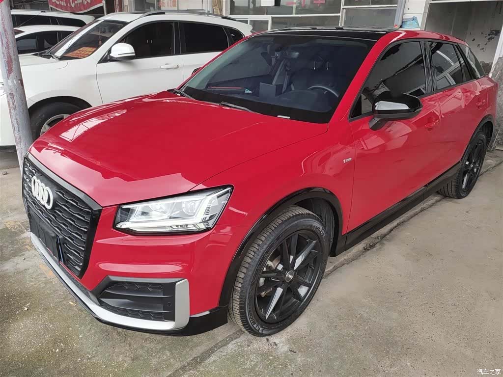 Audi Q2L, 2019 2