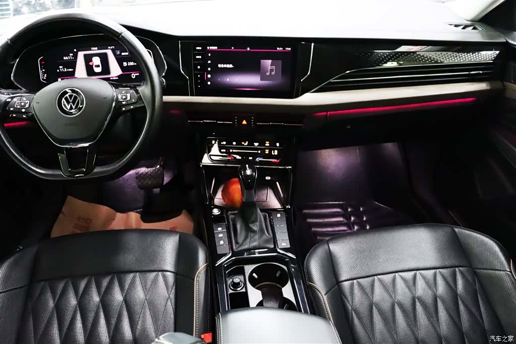 Volkswagen Passat, 2021 6