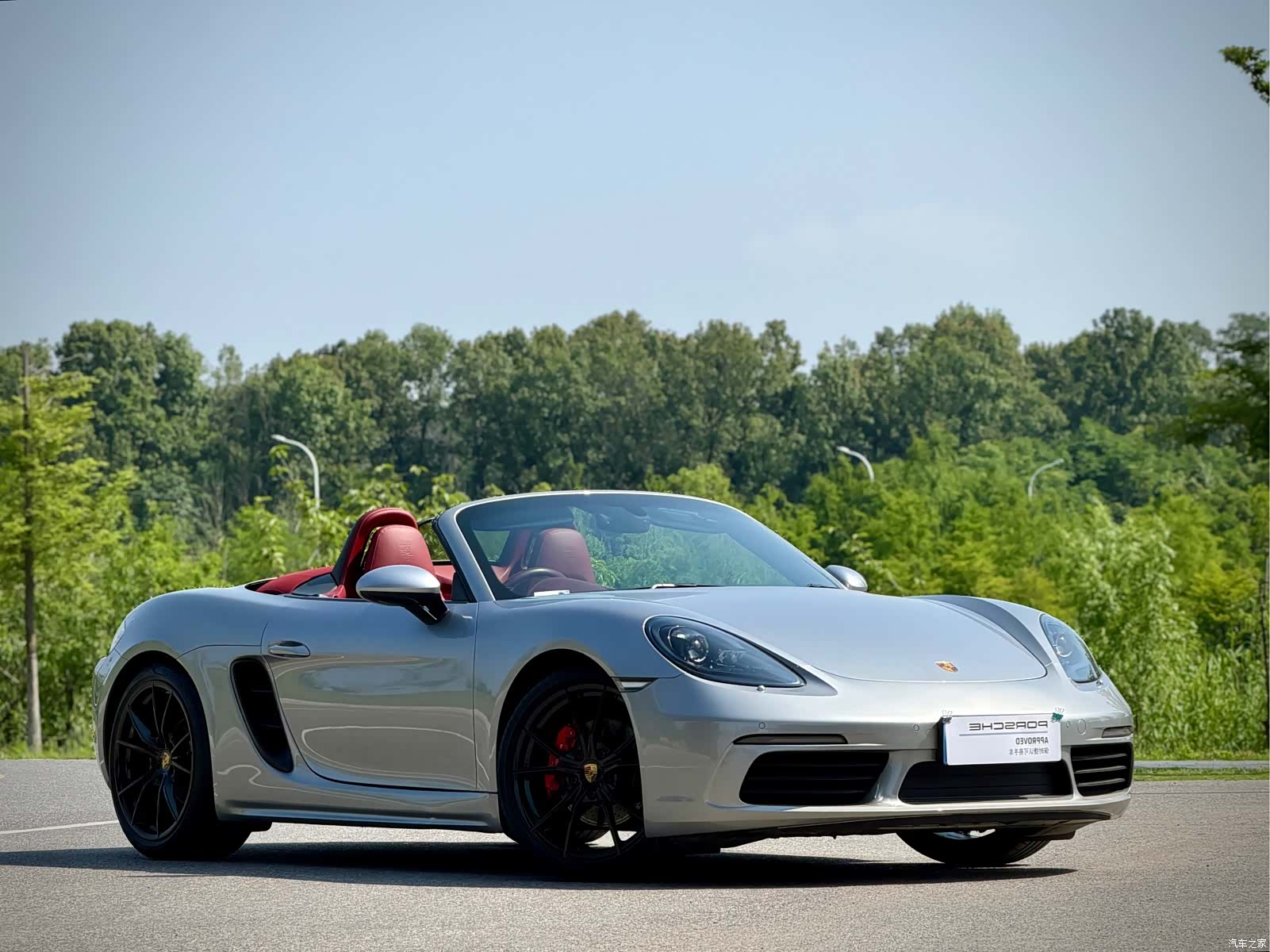 Porsche Boxster, 2022 все фото