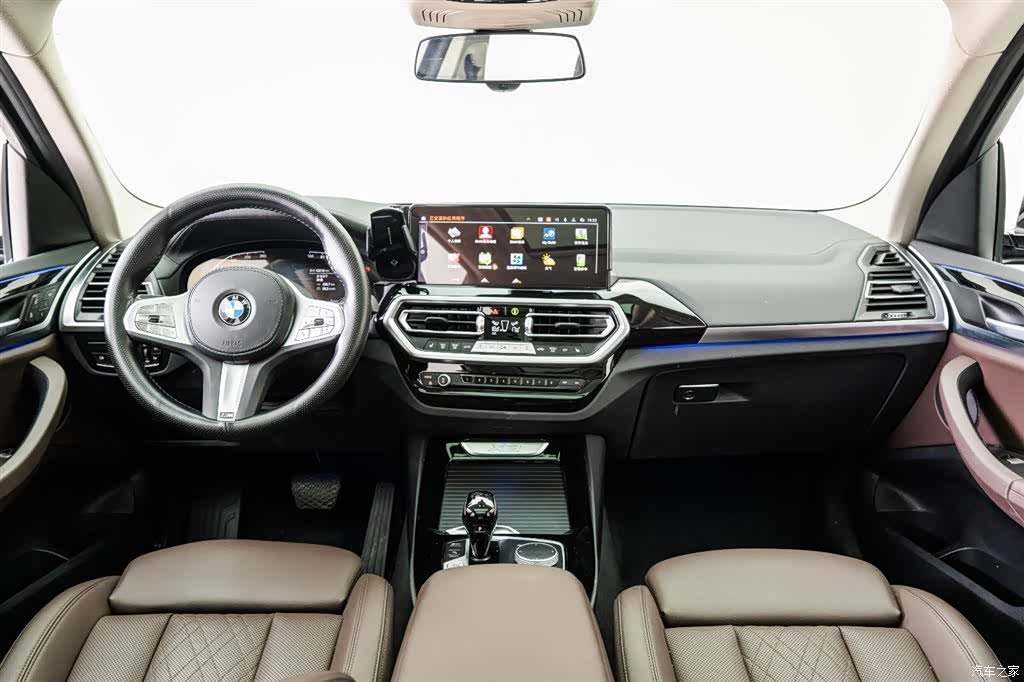 BMW X3, 2024 6