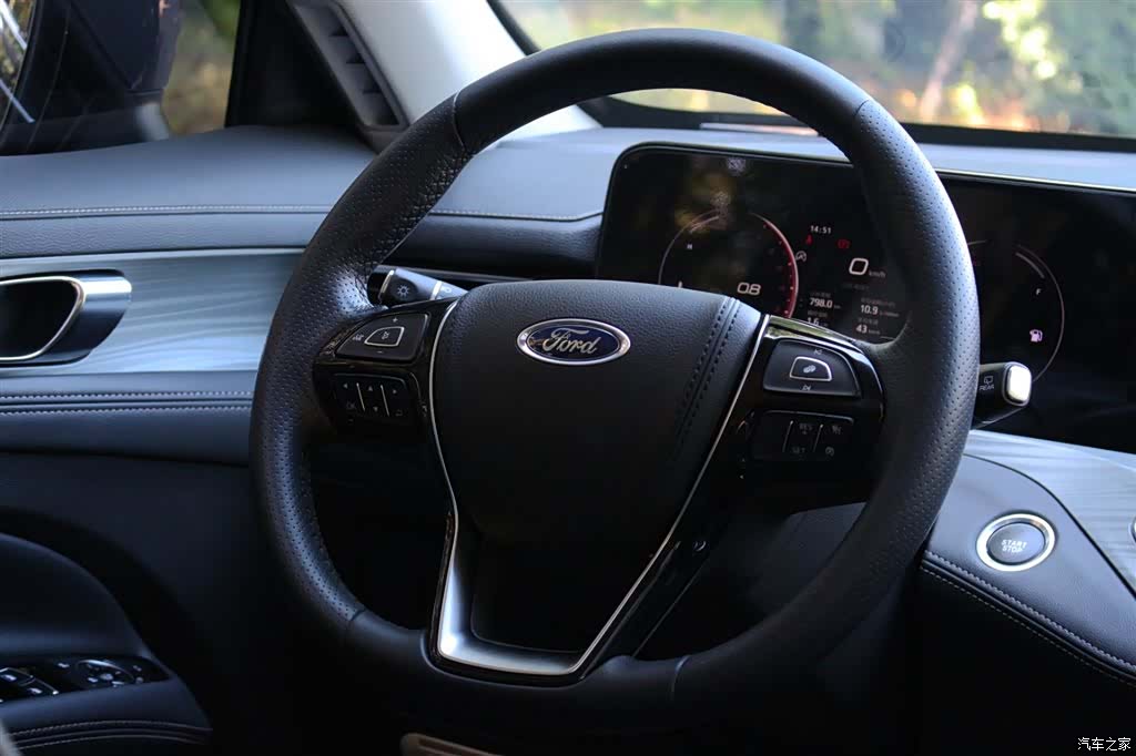 Ford Equator, 2021 14