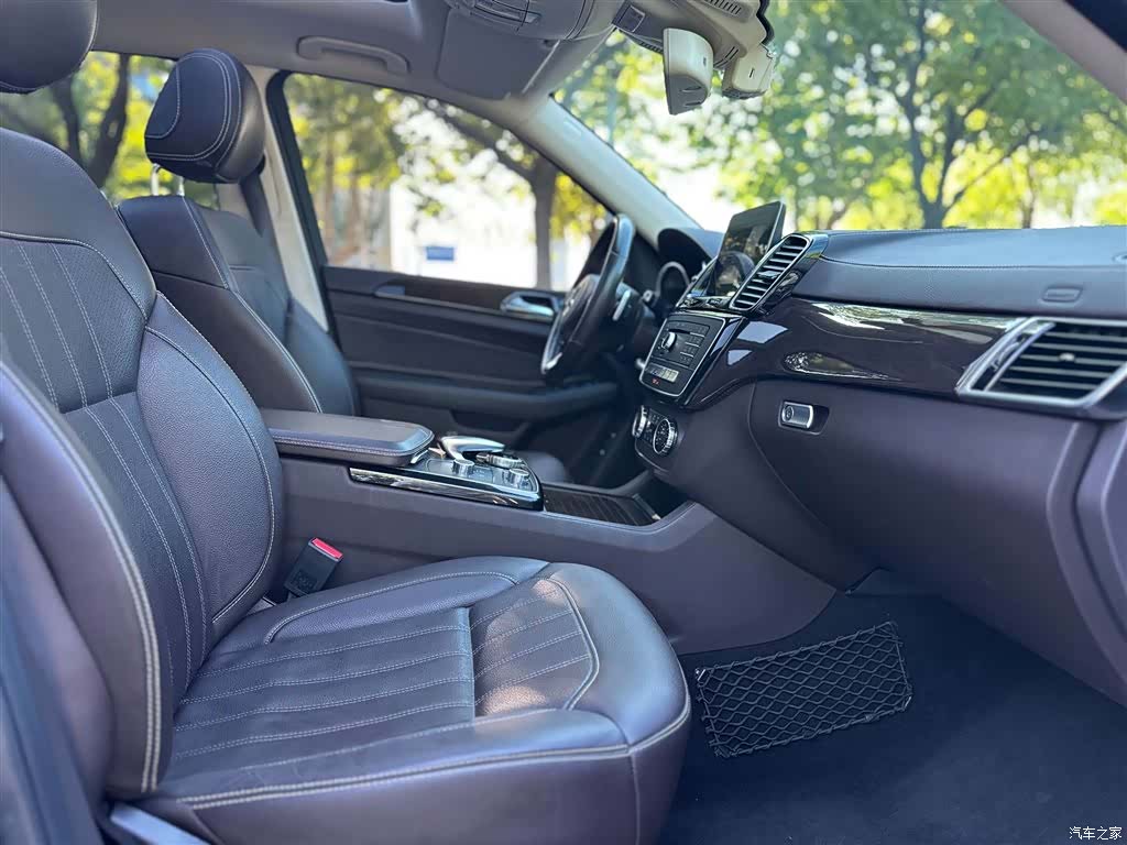 Mercedes-Benz GLS, 2018 6